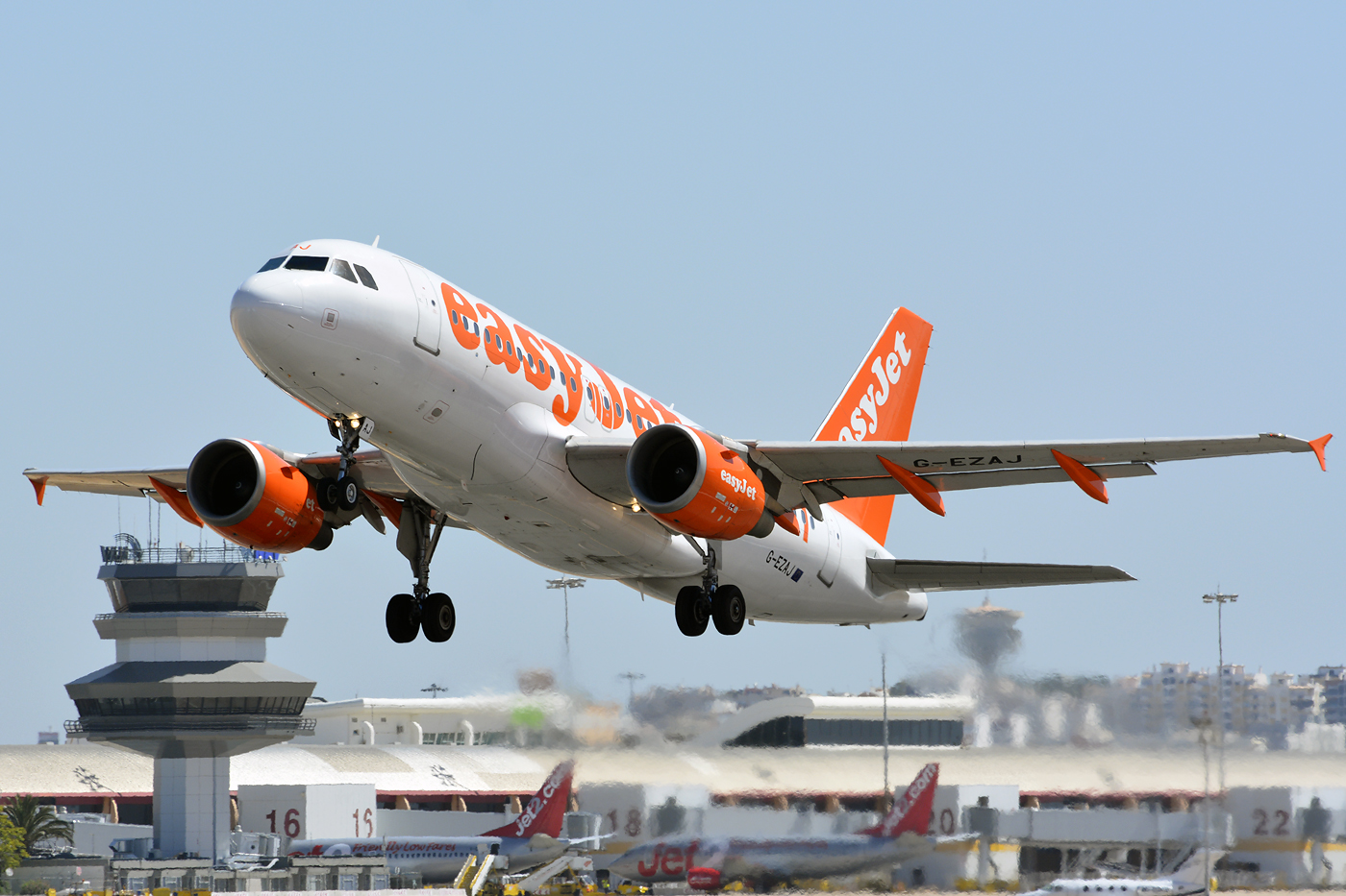 G-EZAJ (2742) 2006 Airbus A319-111