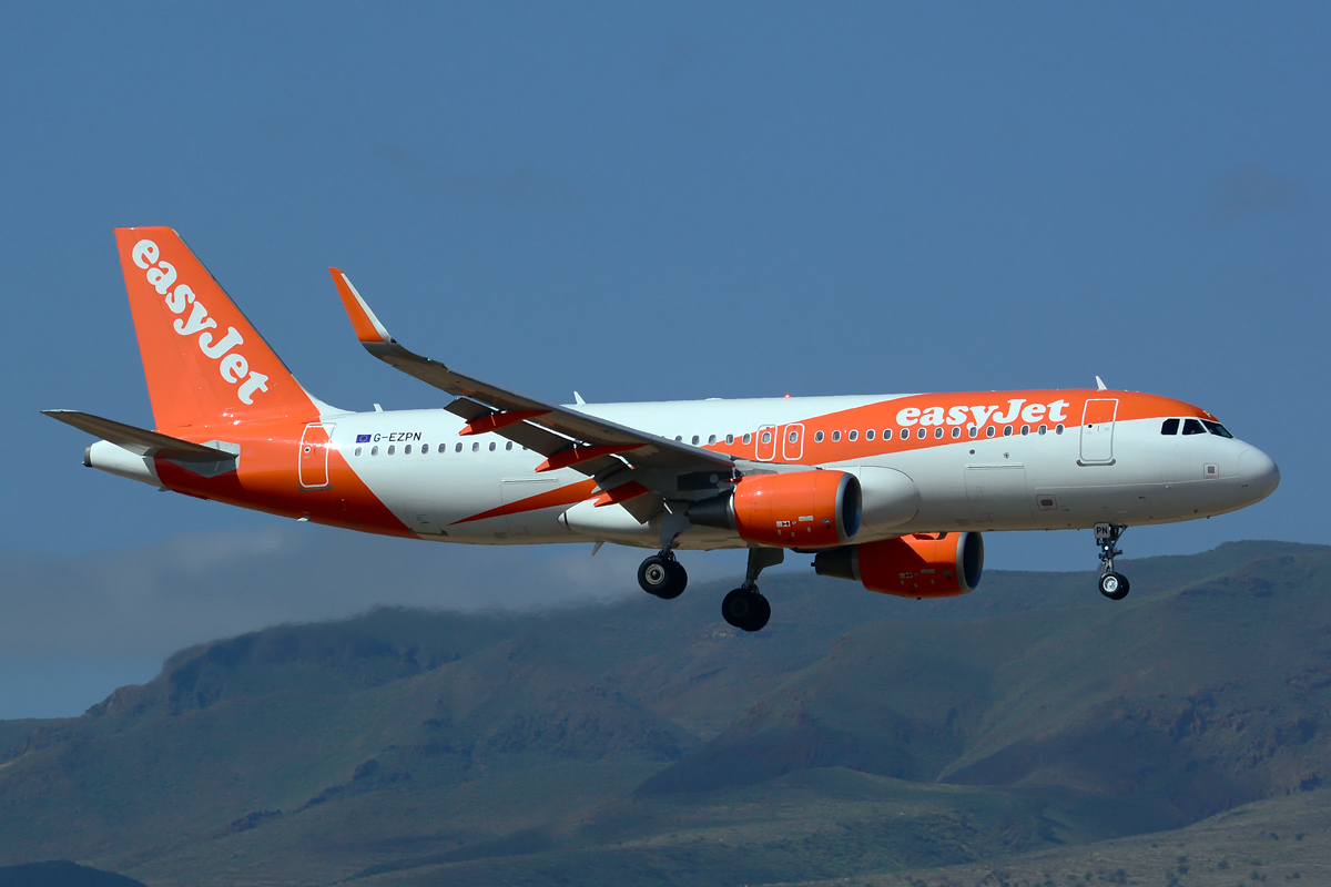 G-EZPN (7235) 2016 Airbus A320-214(WL)