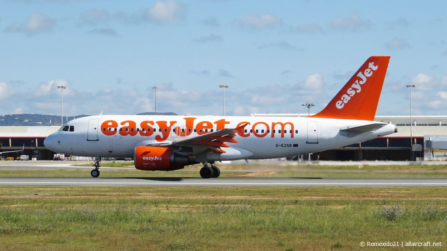 G-EZAB (2681) 2006 Airbus A319-111