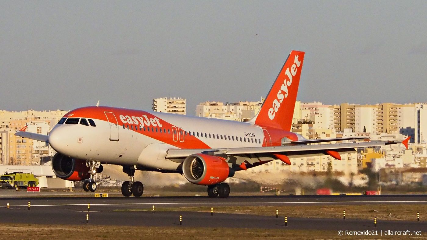 G-EZAF (2715) 2006 Airbus A319-111