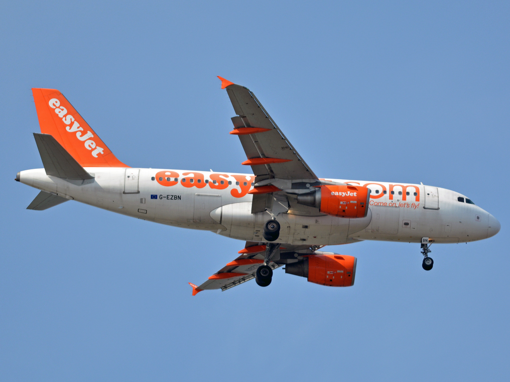 G-EZBN (3061) 2007 Airbus A319-111