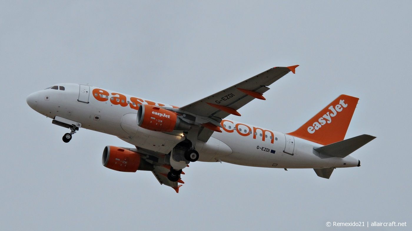 G-EZDI (3537) 2008 Airbus A319-111
