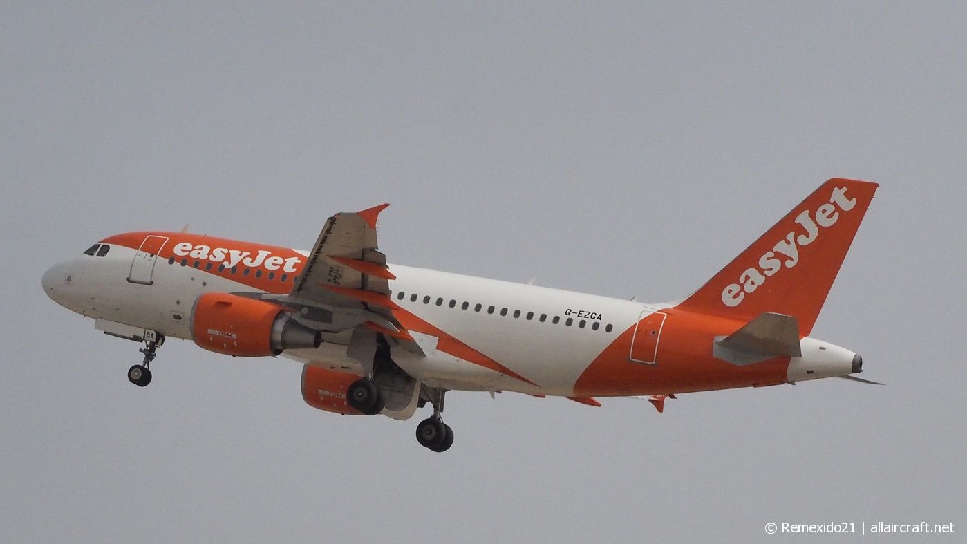 G-EZGA (4427) 2010 Airbus A319-111