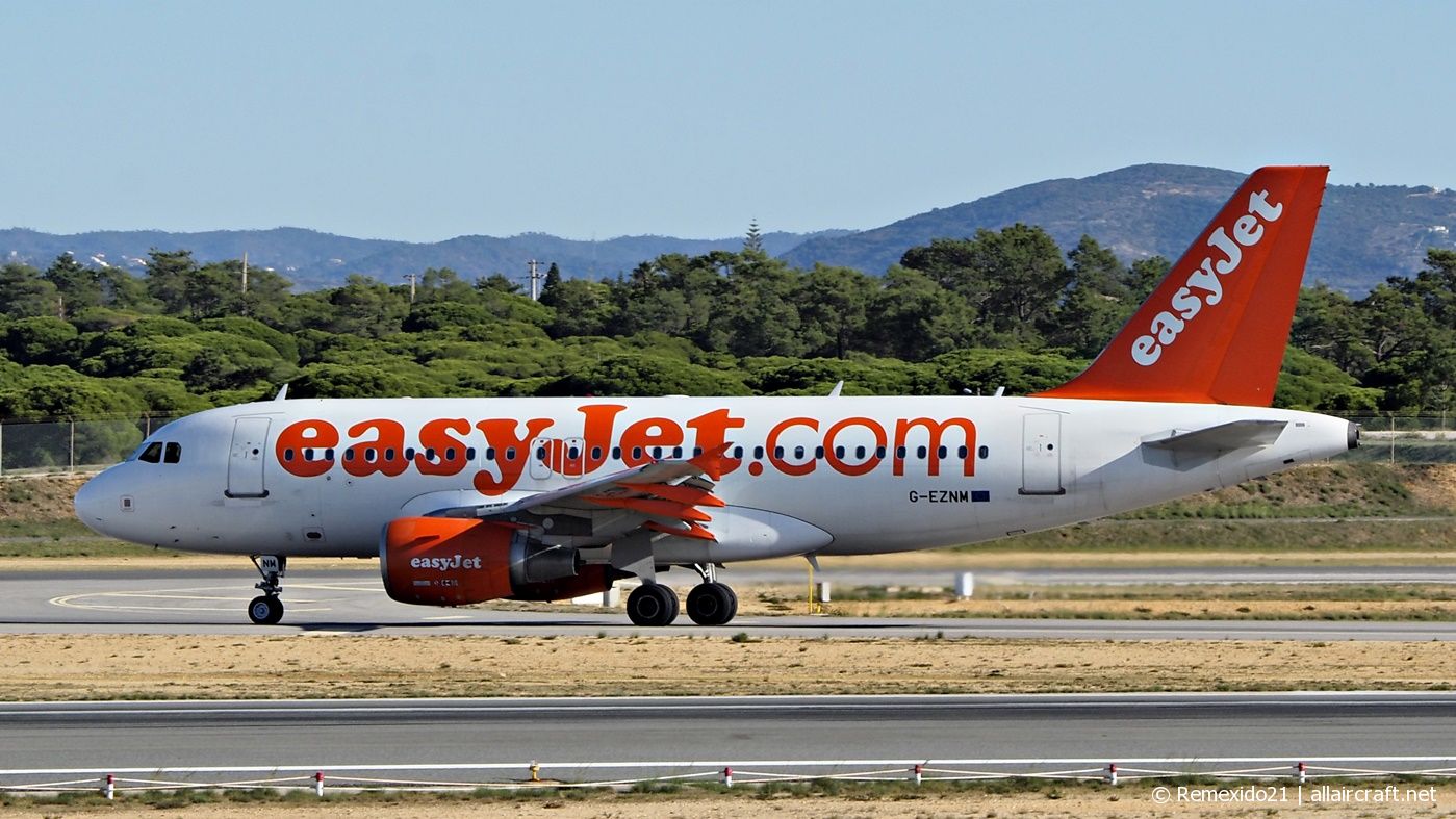 G-EZNM (2402) 2005 Airbus A319-111