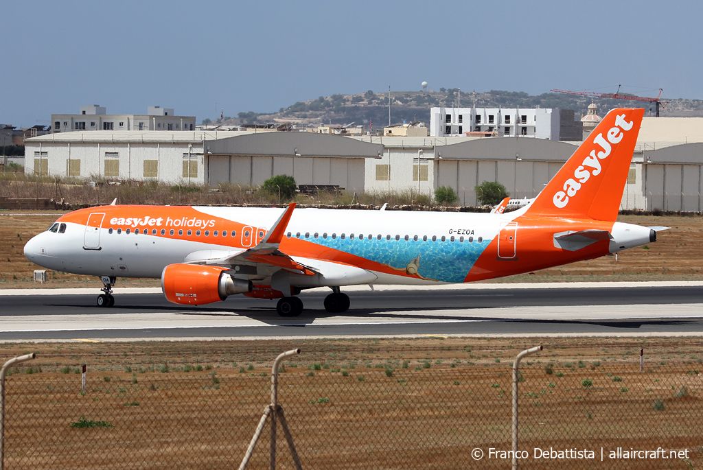 G-EZOA (6412) 2014 Airbus A320-214(WL)