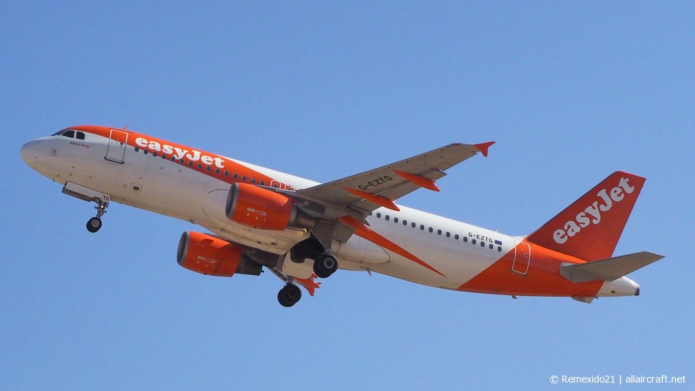 G-EZTG (3946) 2009 Airbus A320-214