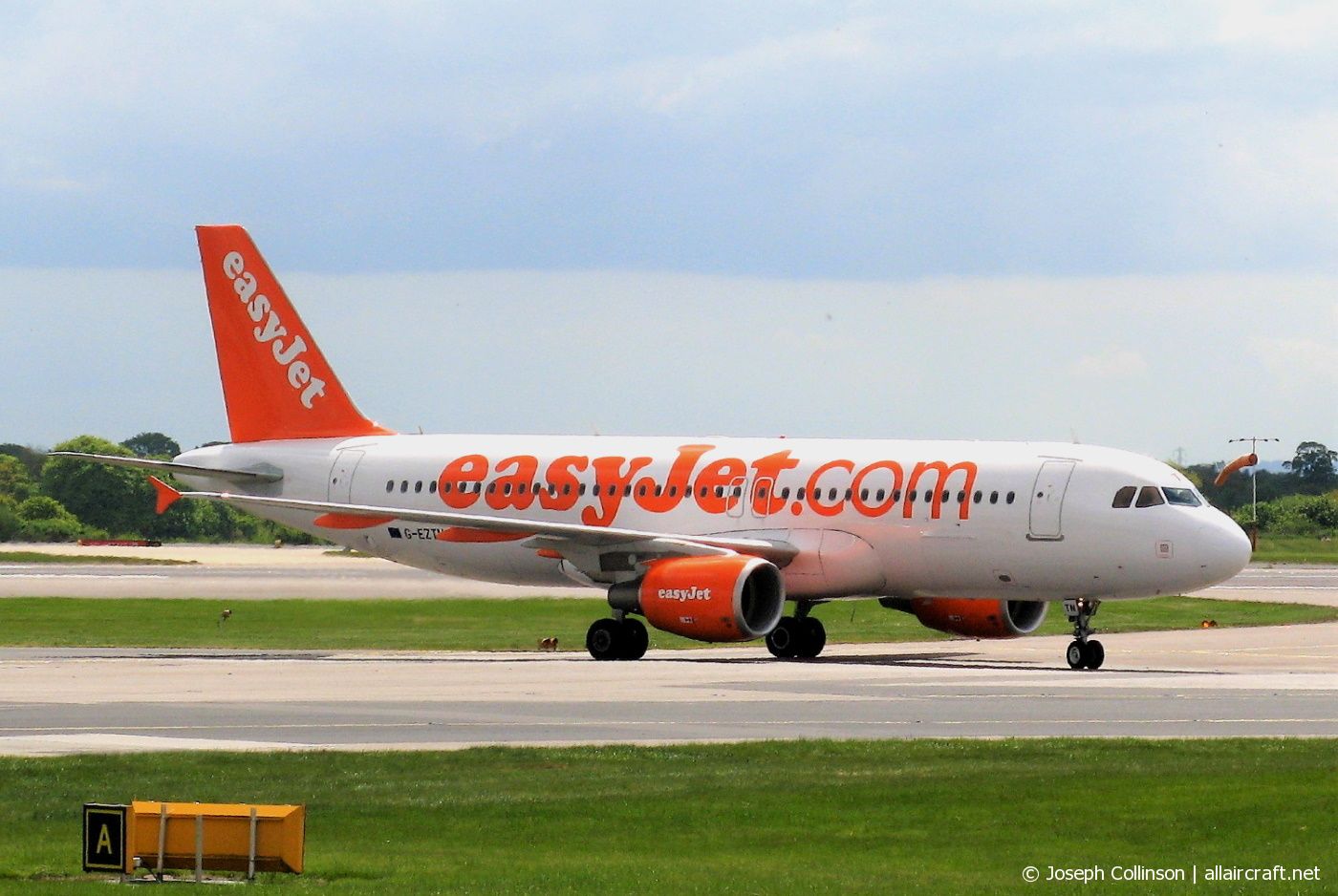 G-EZTN (4006) 2009 Airbus A320-214