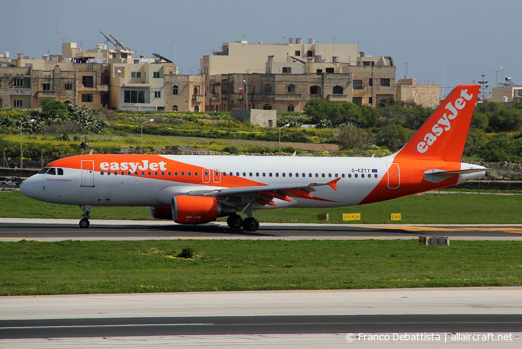 G-EZTY (4554) 2010 Airbus A320-214