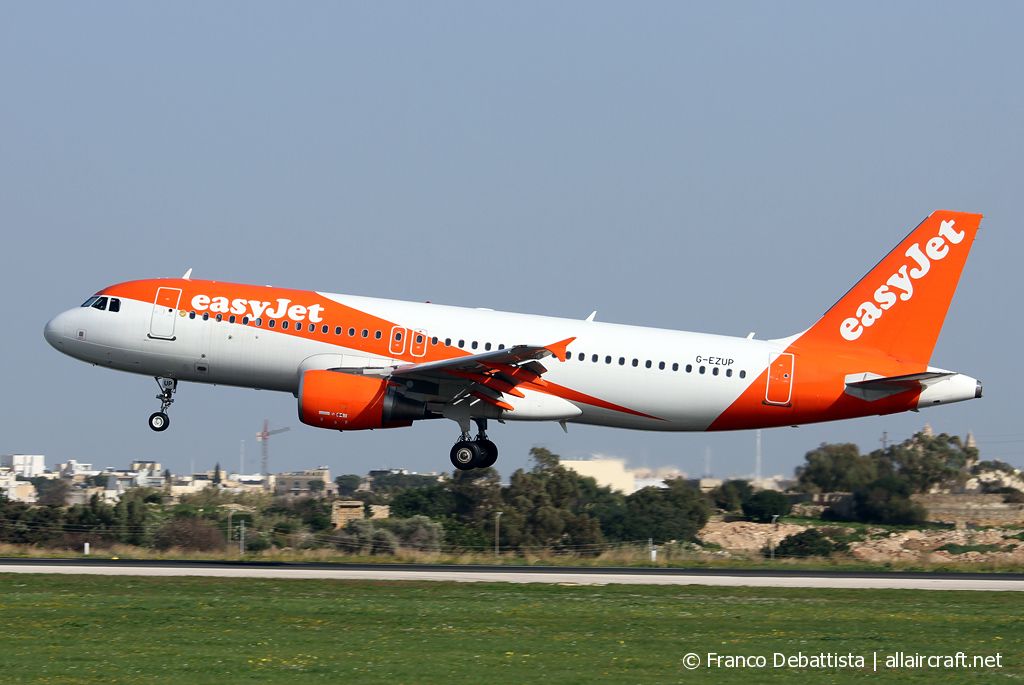 G-EZUP (5056) 2012 Airbus A320-214