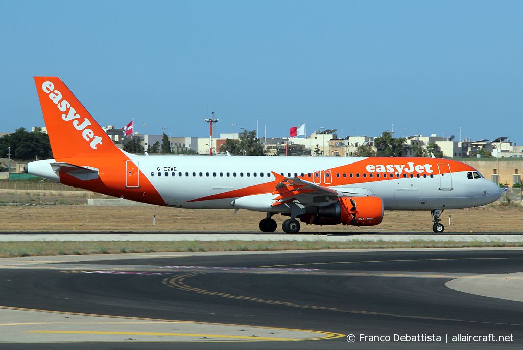 G-EZWE (5289) 2012 Airbus A320-214