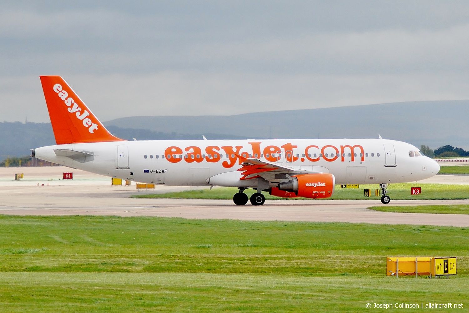G-EZWF (5319) 2012 Airbus A320-214