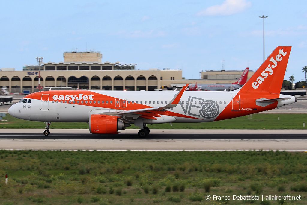 G-UZHC (7802) 2017 Airbus A320-251N