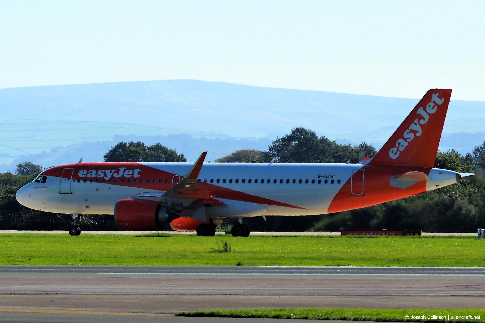 G-UZHI (8304) 2018 Airbus A320-251N