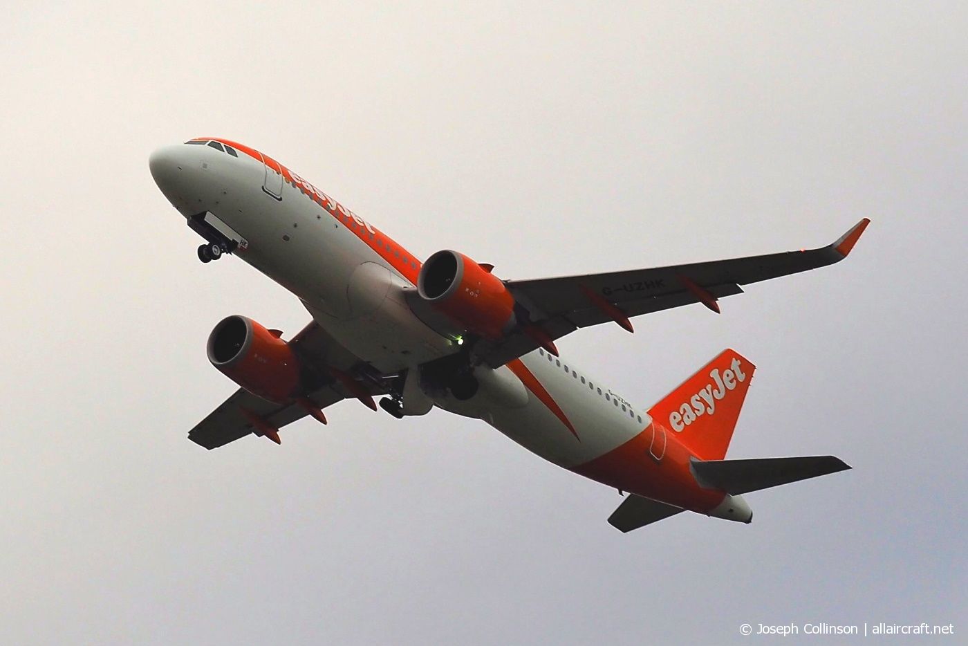 G-UZHK (8356) 2018 Airbus A320-251N