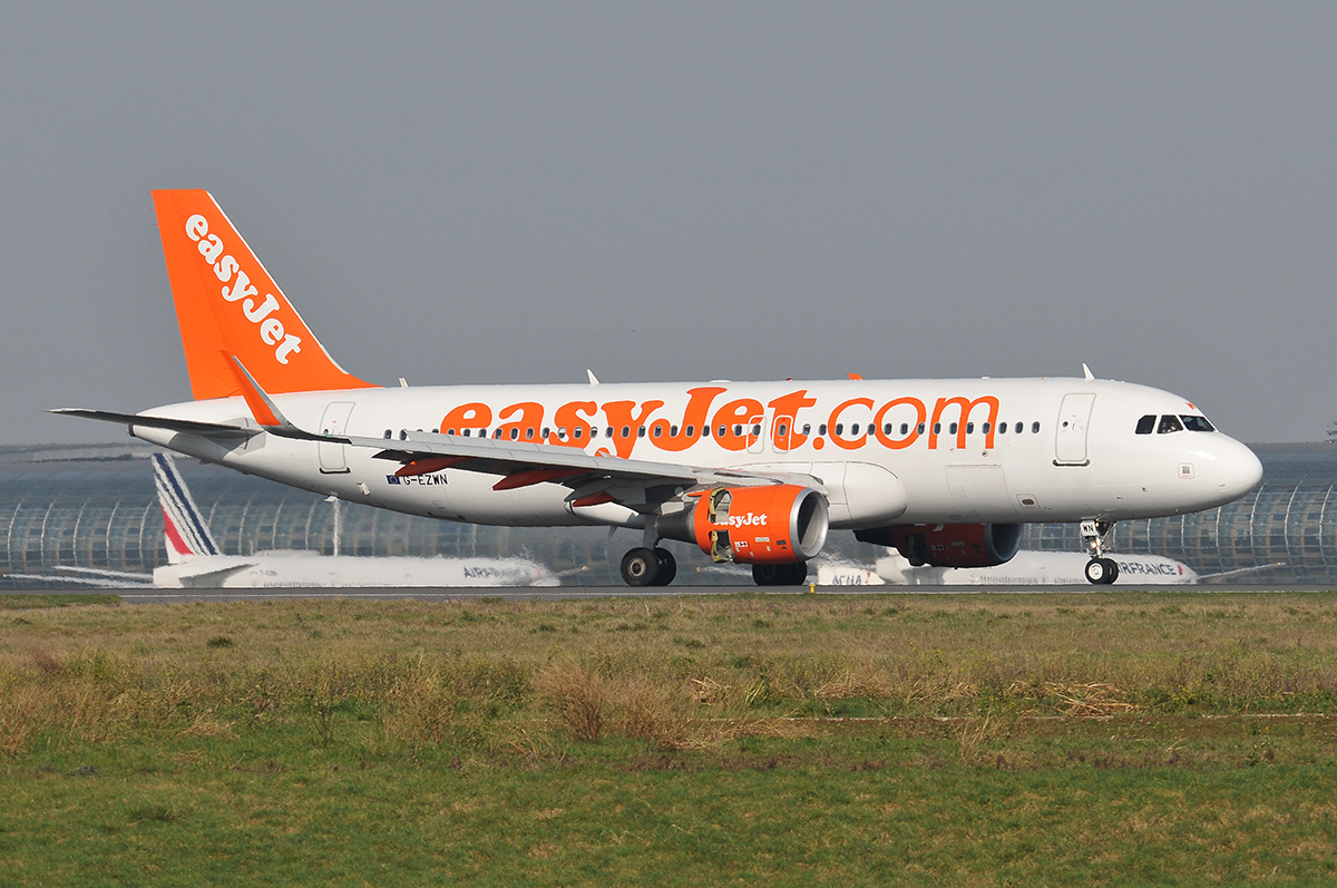 G-EZWN (5757) 2013 Airbus A320-214