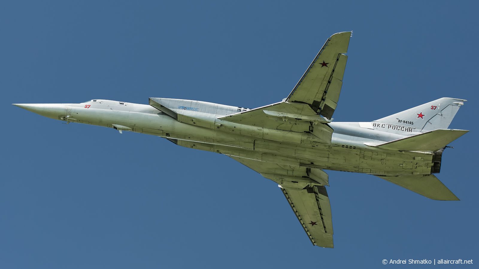 RF-94145 / 37 Tupolev Tu-22M3 Backfire
