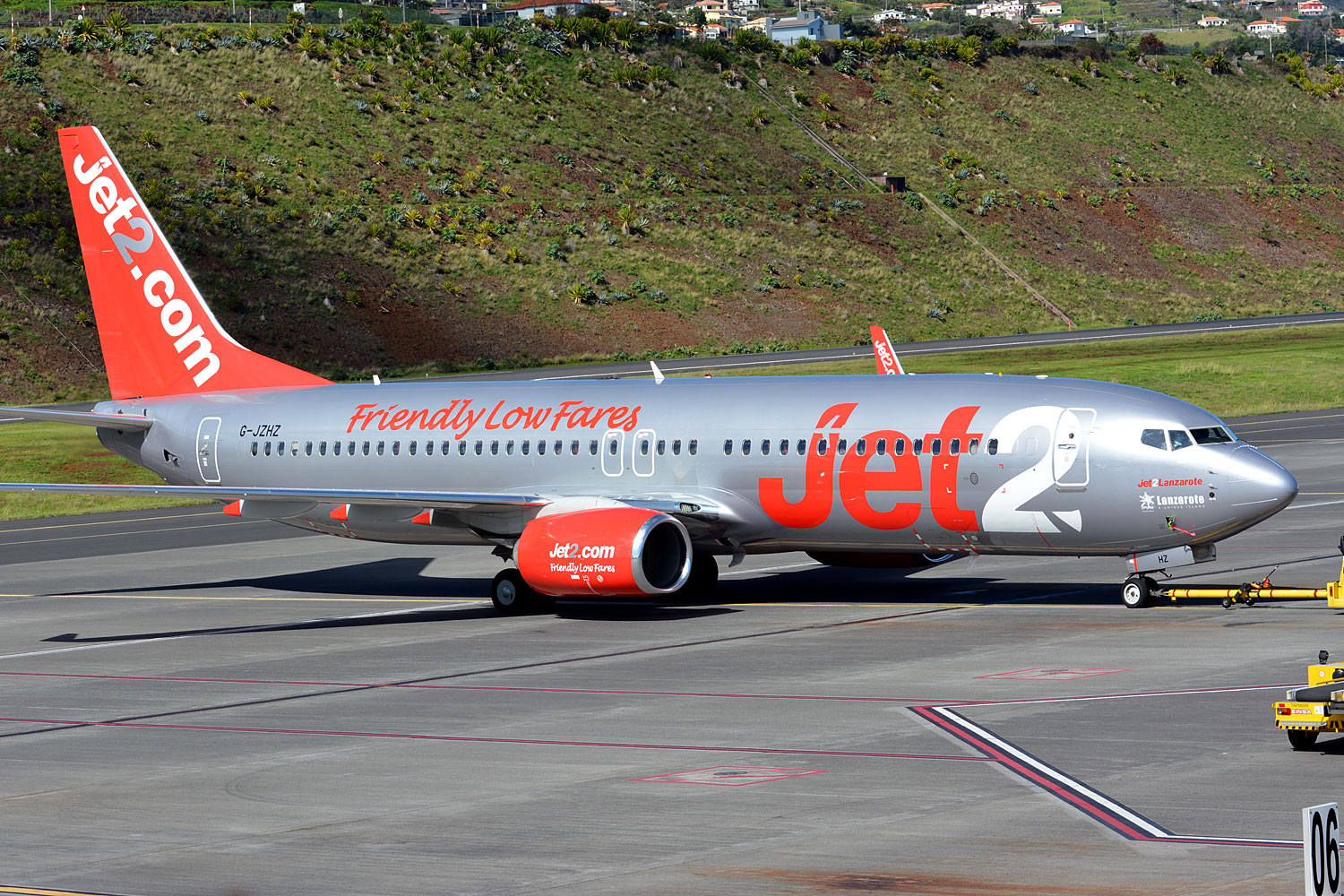 G-JZHZ (61356) 2017 Boeing 737-8MG(WL)