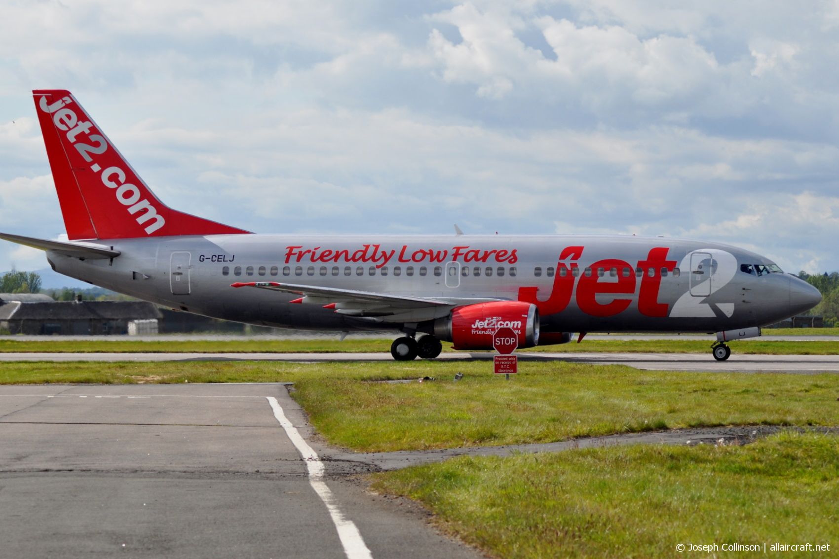 G-CELJ (23529) 1986 Boeing 737-3