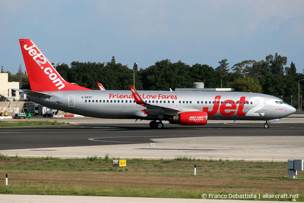 G-DRTF (28387) 2000 Boeing 737-85P WL