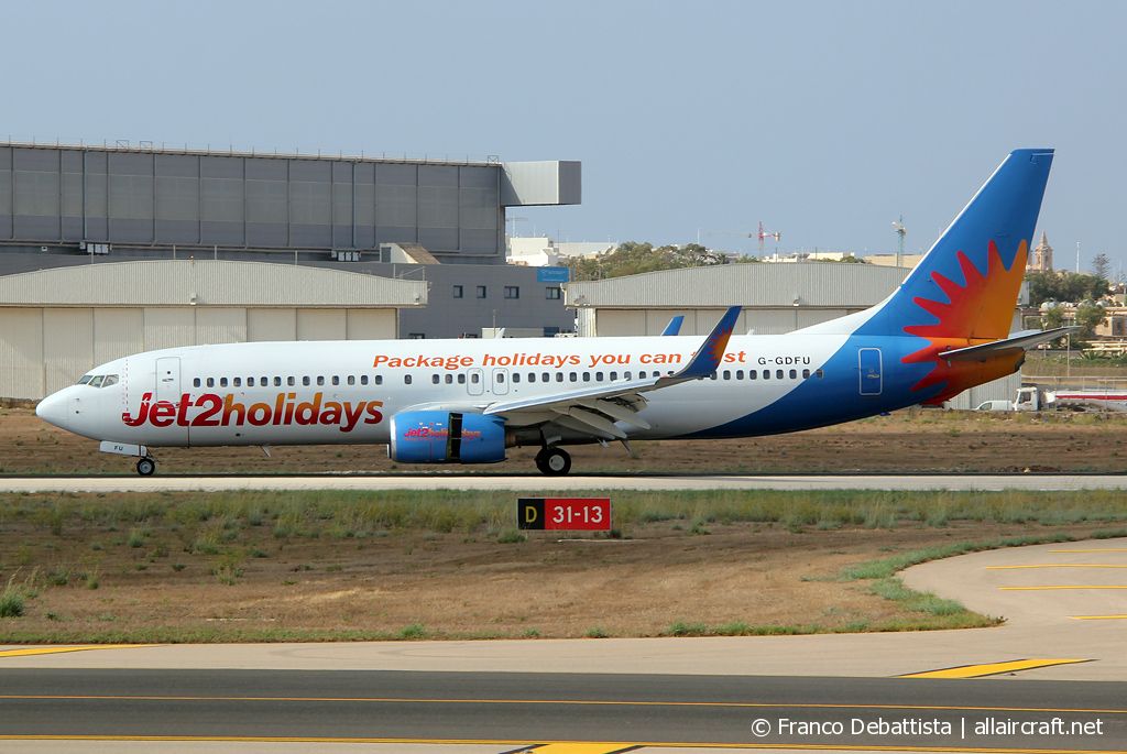 G-GDFU (30416) 2001 Boeing 737-8K5(WL)