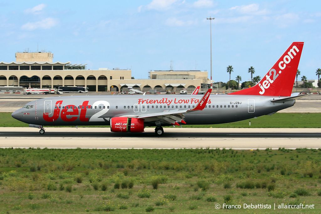 G-JZBJ (63165) 2018 Boeing 737-8MG(WL)