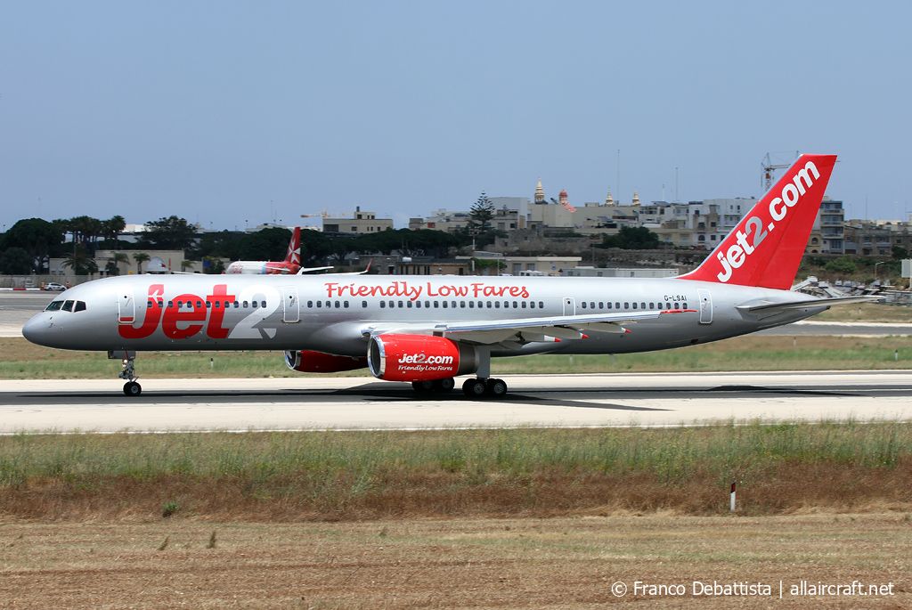 G-LSAI (24016) 1987 Boeing 757-21B