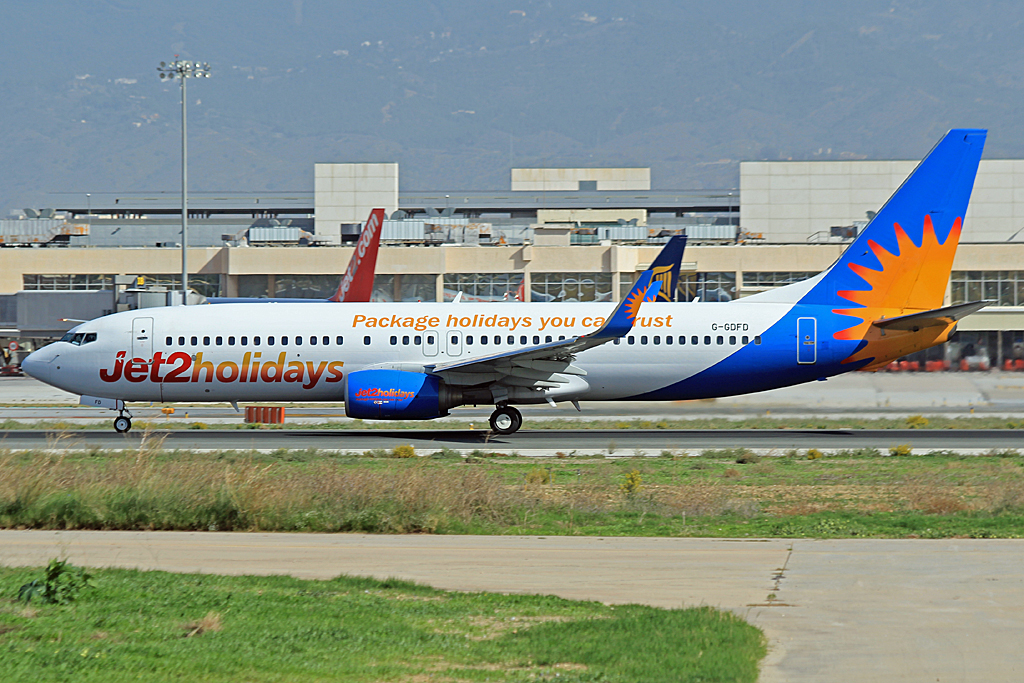 G-GDFD (27982) 1997 Boeing 737-8K5(WL)