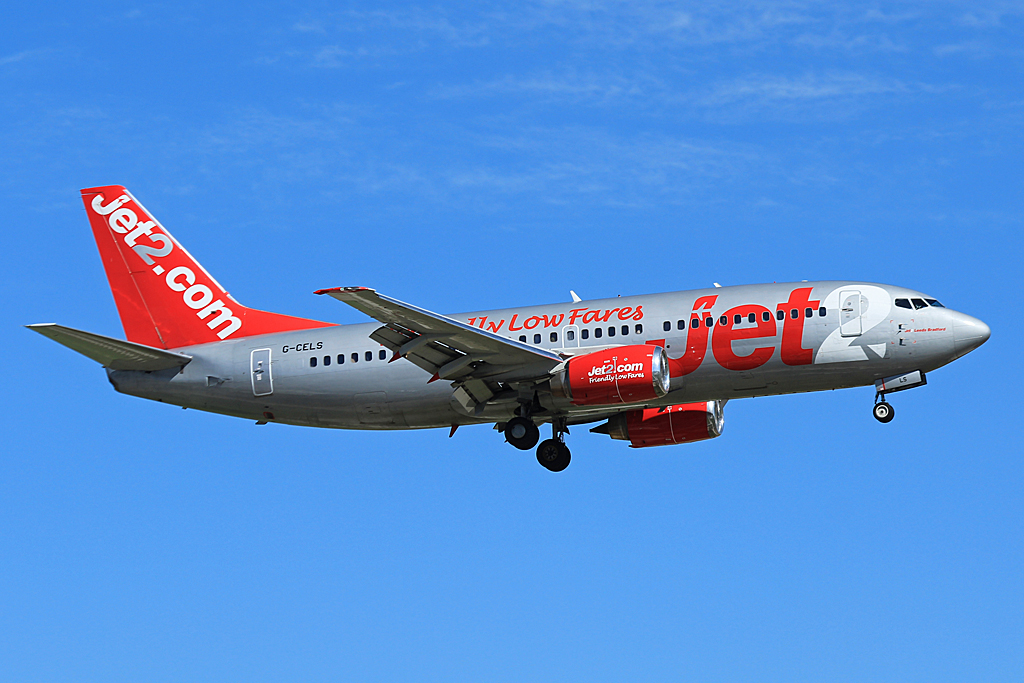 G-CELS (23660) 1986 Boeing 737-377