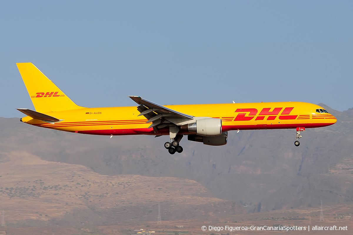 D-ALEN (29380) Boeing 757-2Q8(PCF)