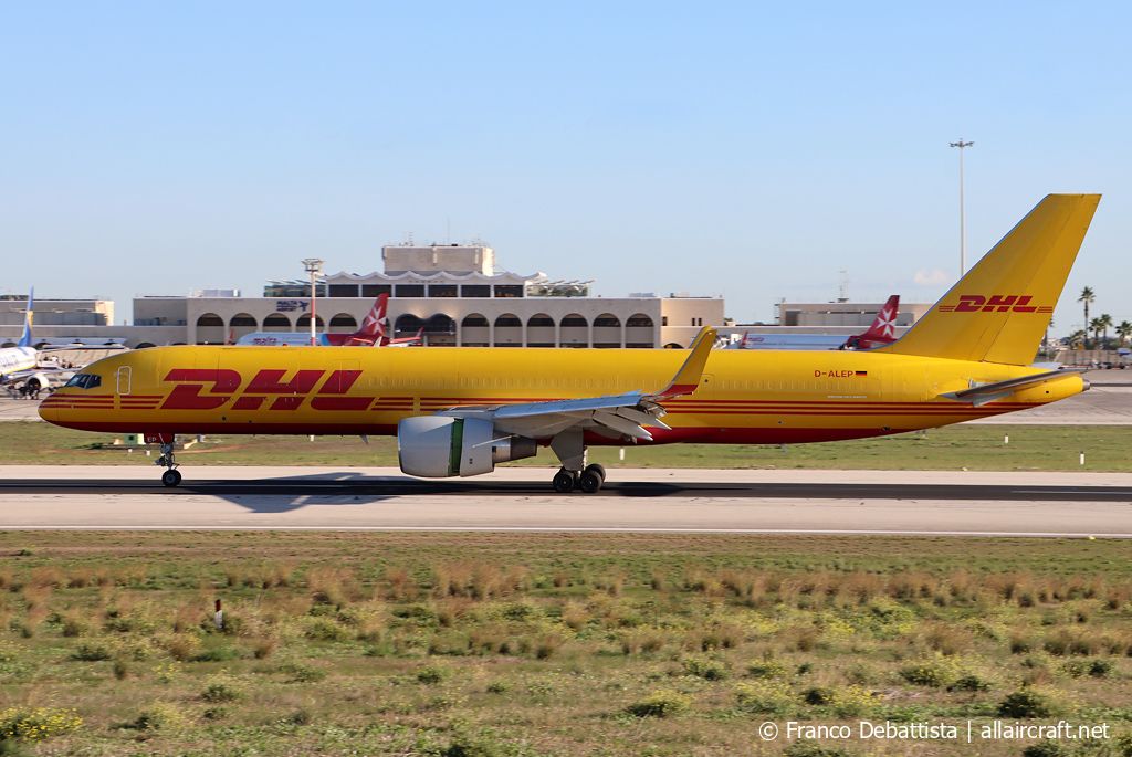 D-ALEP (30046) 2002 Boeing 757-2Q8(PCF)(WL)