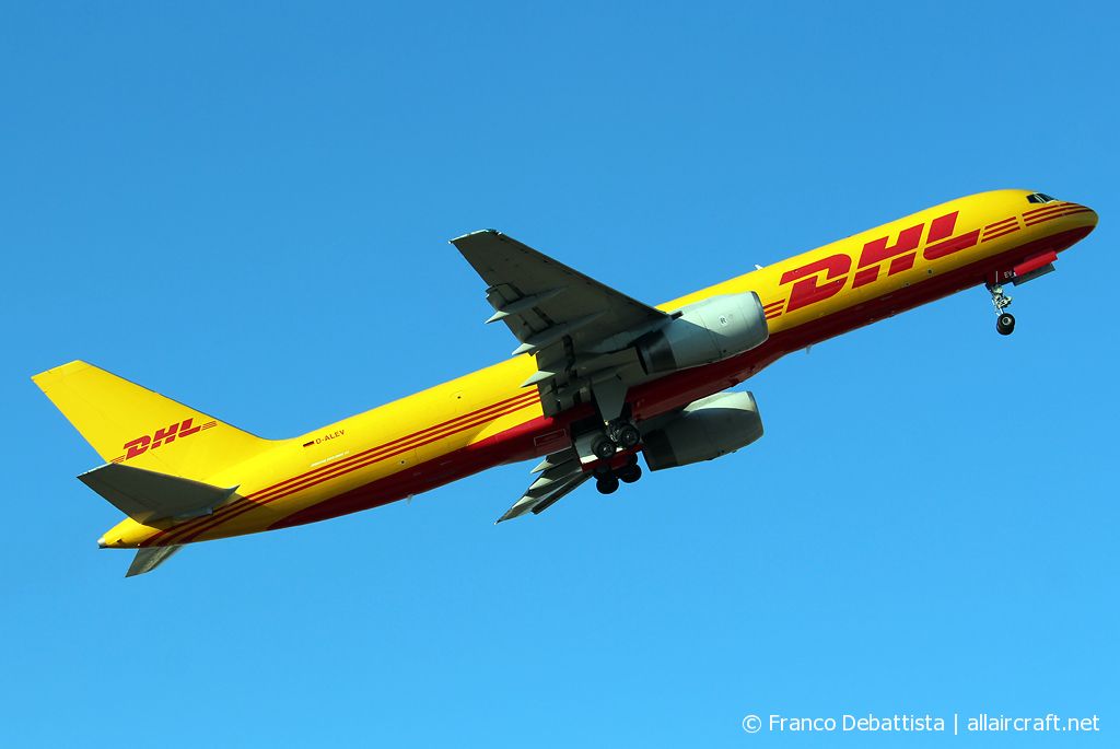 D-ALEV (28161) 1996 Boeing 757-28A(PCF)