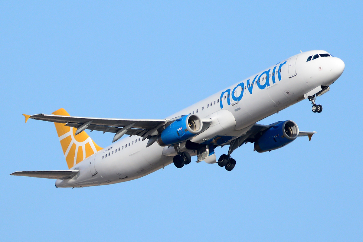 SE-RDN (2211) 2004 Airbus A321-231
