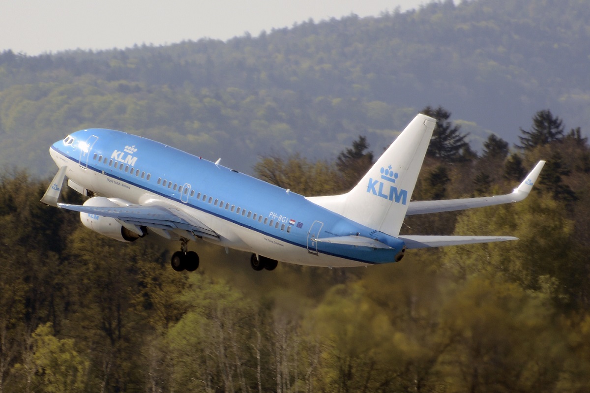 PH-BGI (30364) 2010 Boeing 737-7K2(WL)