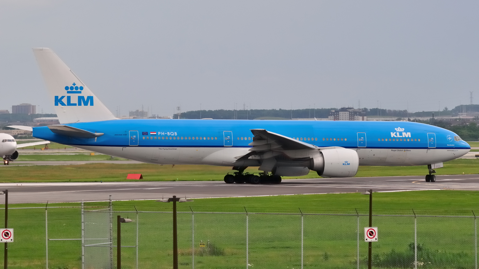 PH-BQB (33712) 2003 Boeing 777-206/ER