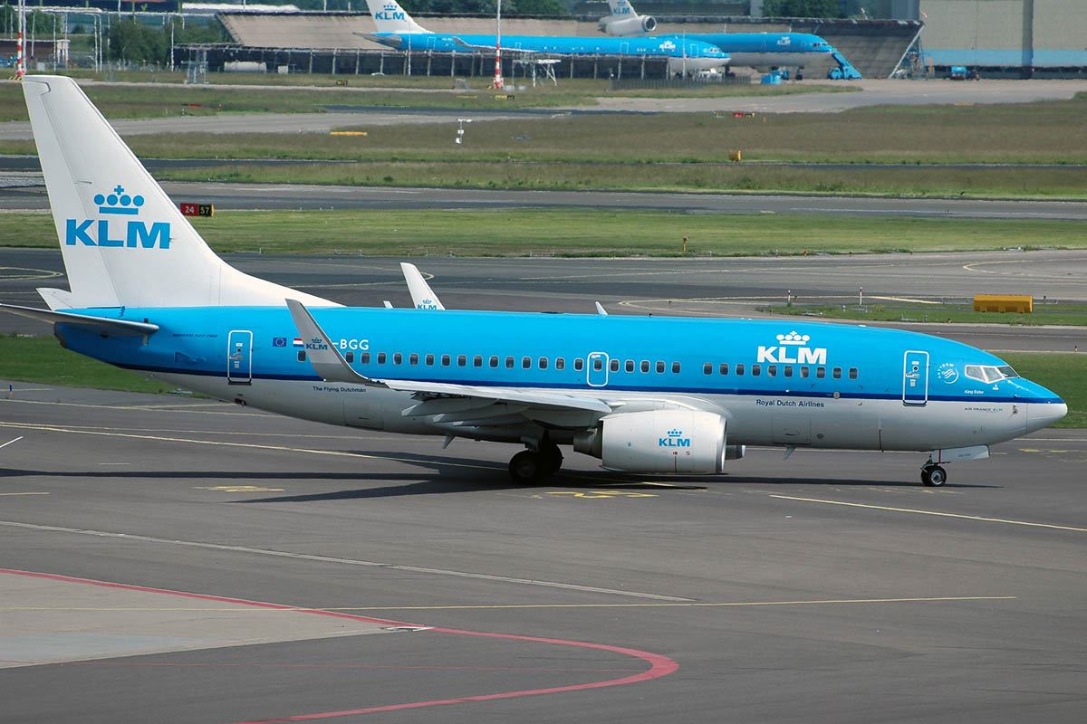 PH-BGG (30367) 2009 Boeing 737-7K2(WL)