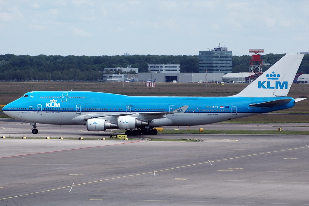 PH-BFS (28195) 1996 Boeing 747-406