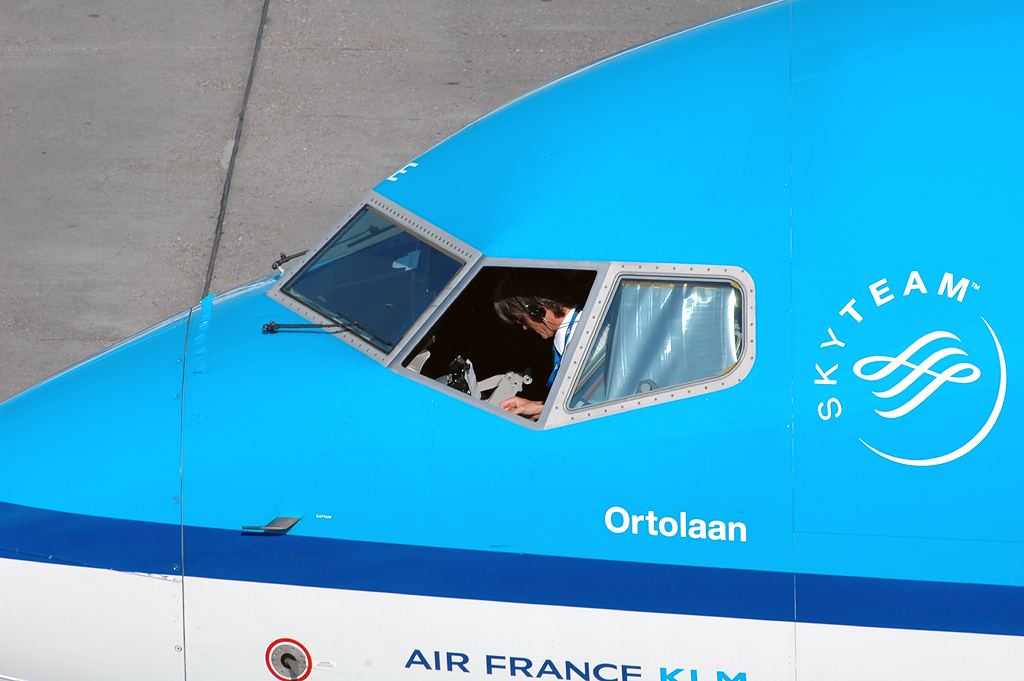 PH-BGE (30371) 2008 Boeing 737-7K2(WL)