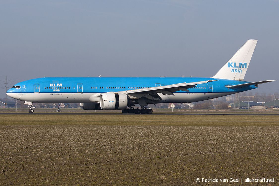 PH-BQF (29398) 2004 Boeing 777-206/ER
