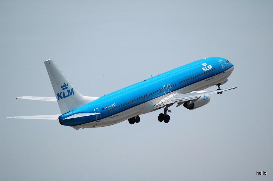 PH-BXT (32944) 2004 Boeing 737-9K2(WL)