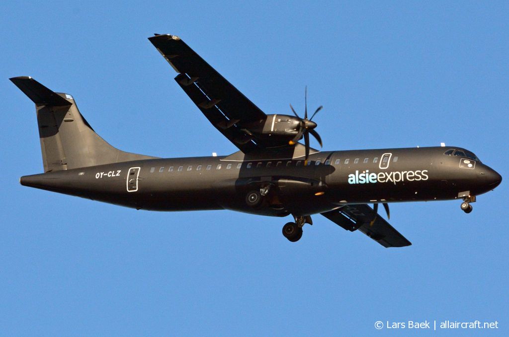 OY-CLZ · ATR-72-500 · (CPH / EKCH)