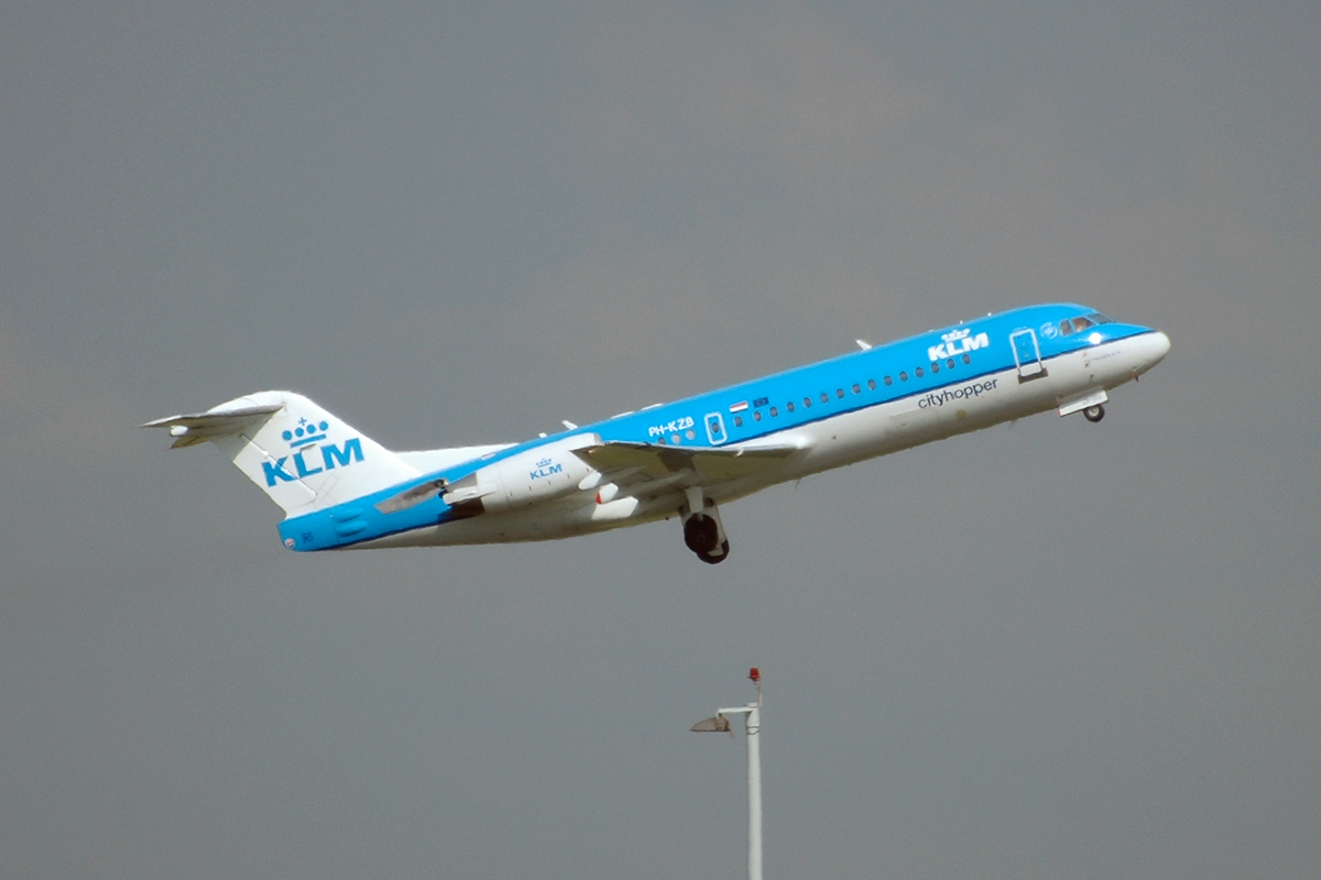 PH-KZB (11562) 1996 Fokker 70