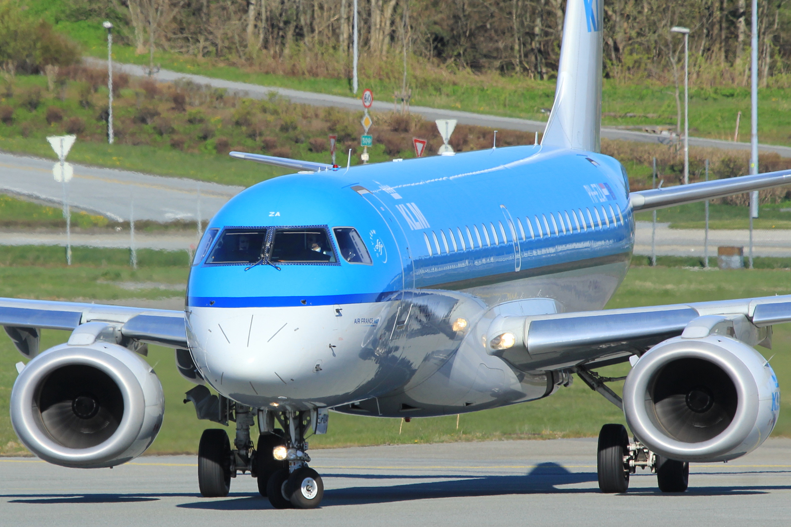 PH-EZA (19000224) Embraer 190-100STD
