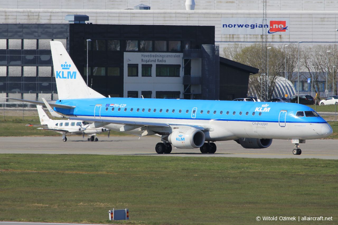 PH-EZP (19000347) Embraer 190-100STD