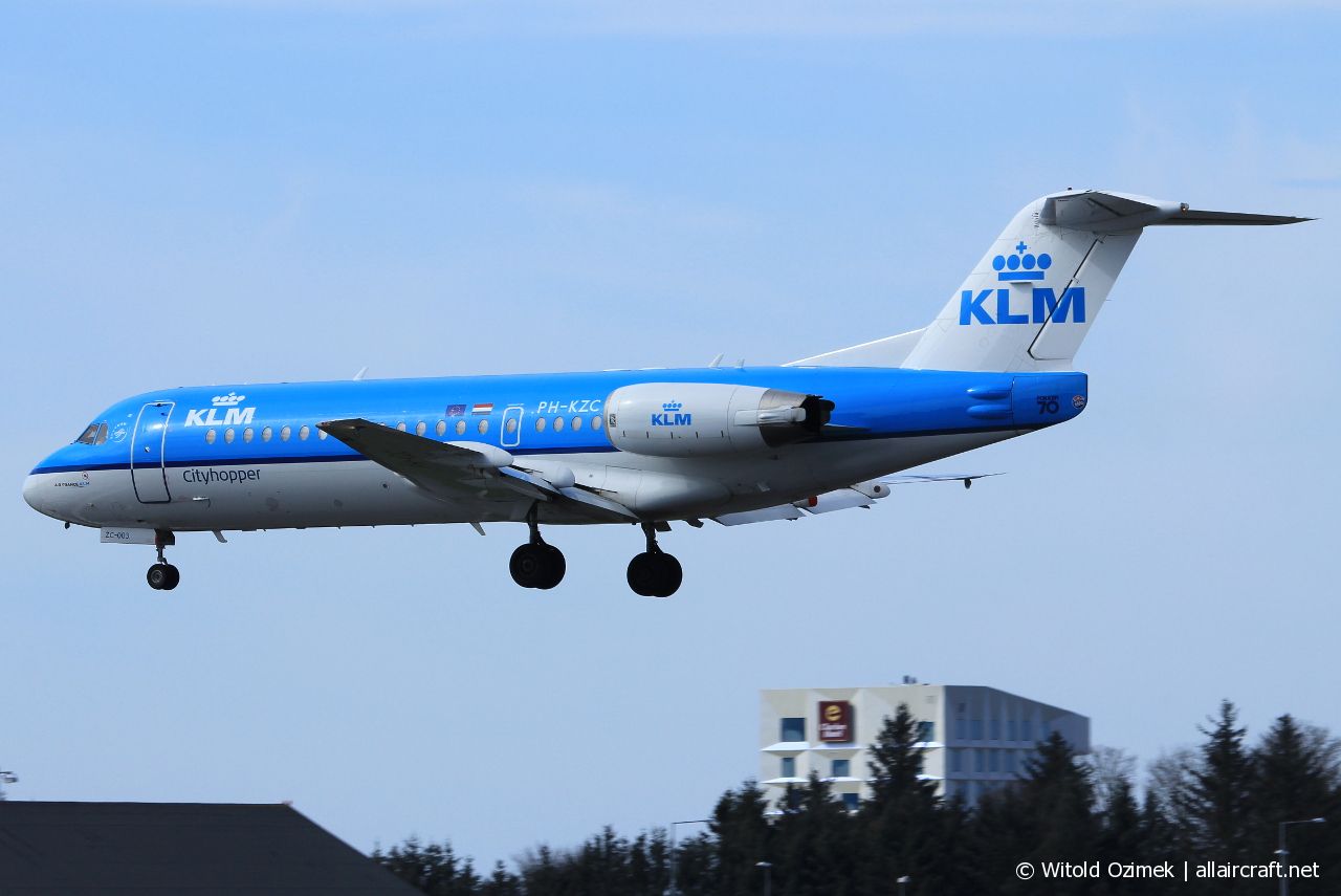 PH-KZC (11566) 1996 Fokker 70
