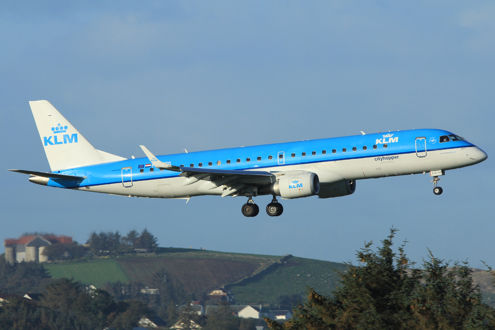 PH-EZG · Embraer 190-100STD · (SVG / ENZV)