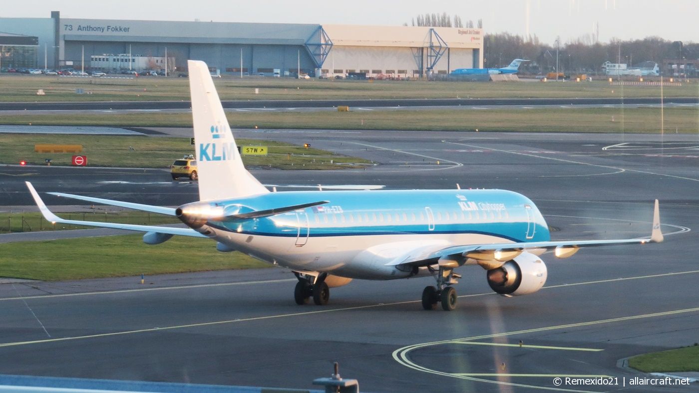 PH-EZB (19000235) Embraer 190-100STD