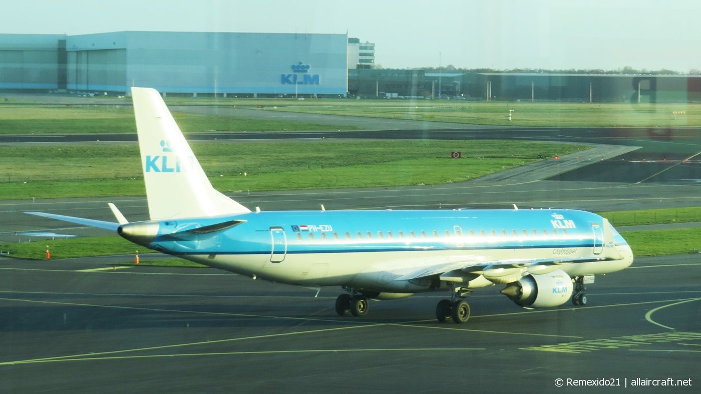 PH-EZU (19000522) Embraer 190-100STD