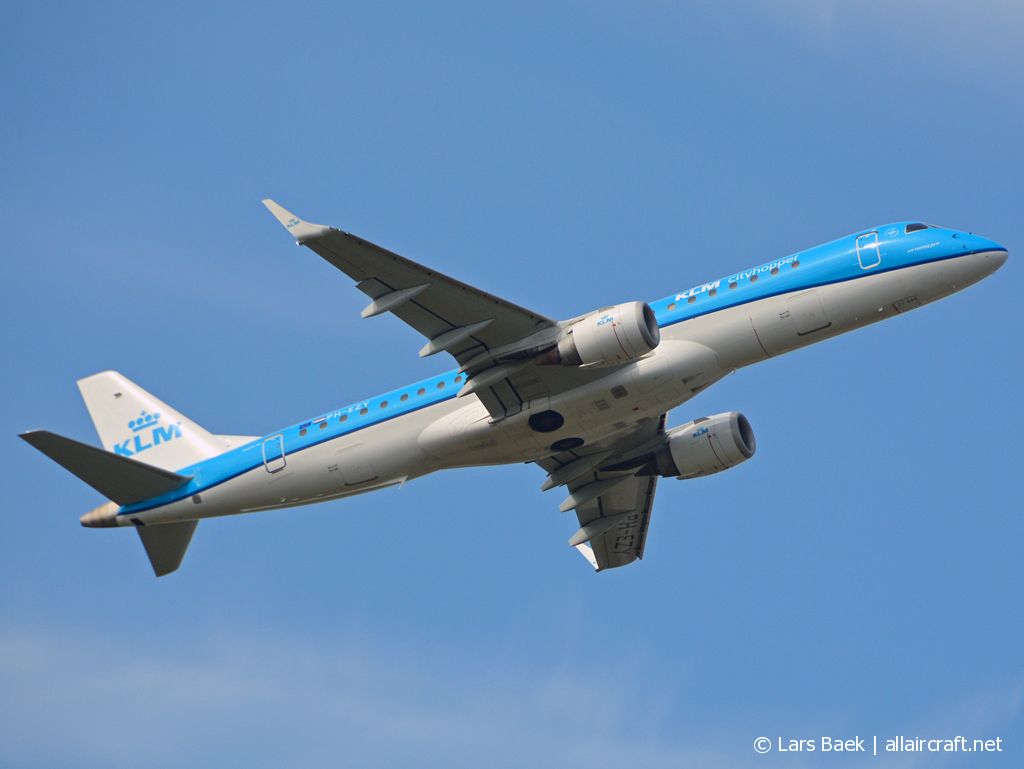 PH-EZY (19000649) Embraer 190-100STD