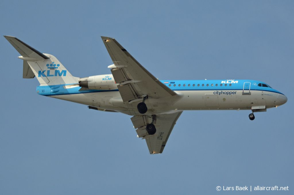 PH-KZT (11541) 1995 Fokker 70