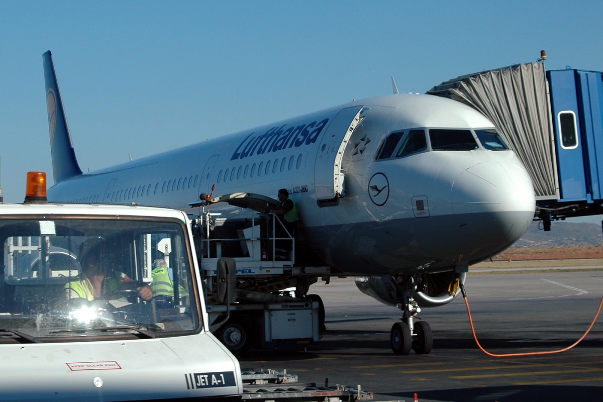 D-AISH (3265) 2007 Airbus A321-231